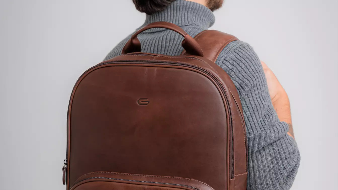 Mochila de couro masculina: veja modelos resistentes para cidade e viagem