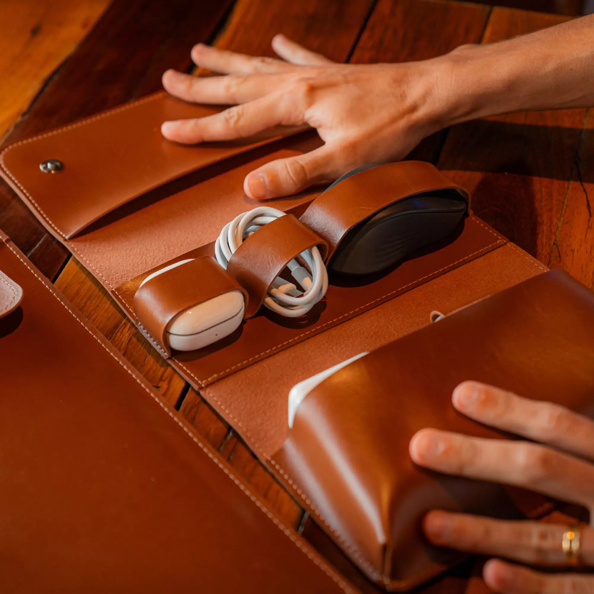 Case Athos para Mouse e Carregador