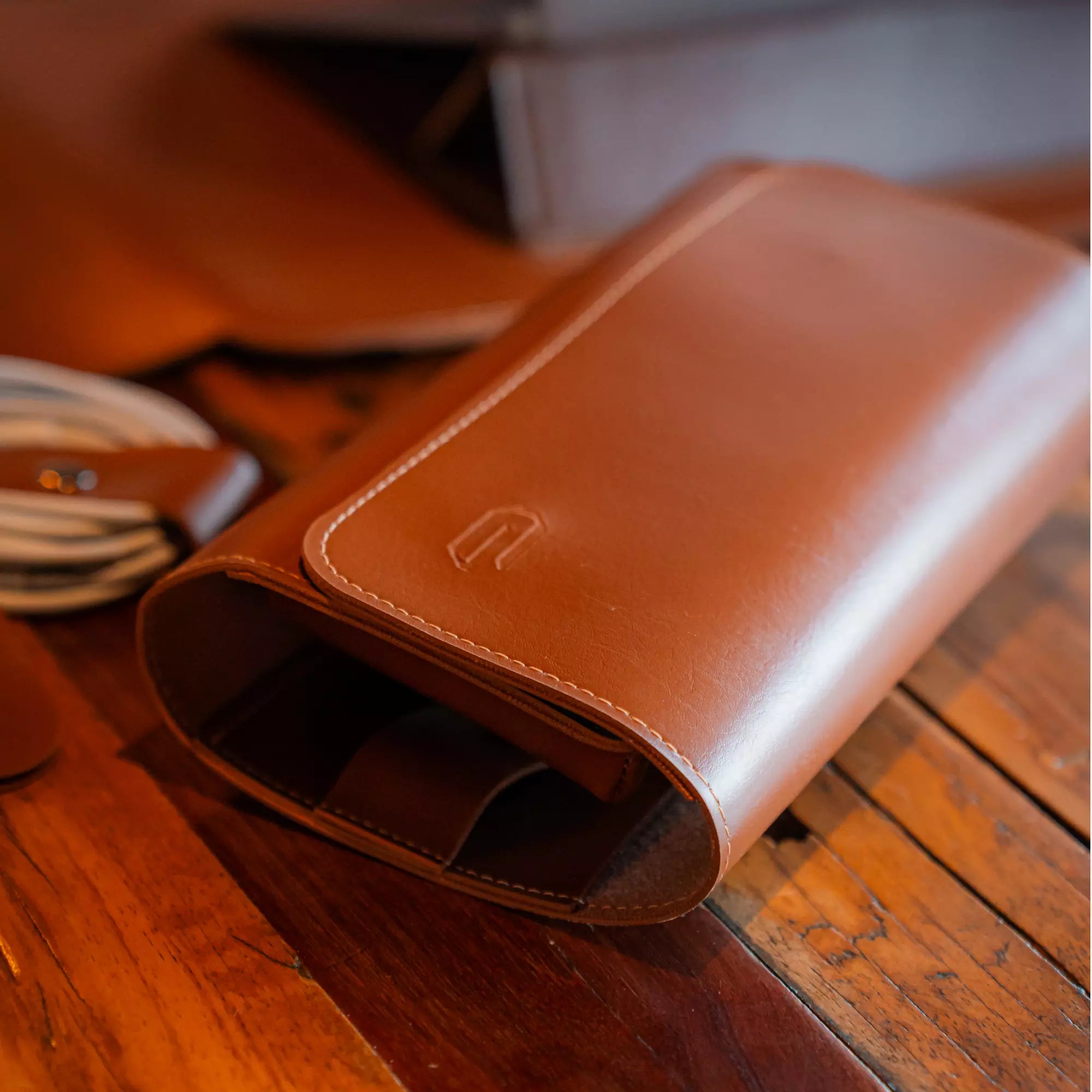 Case Athos para Mouse e Carregador