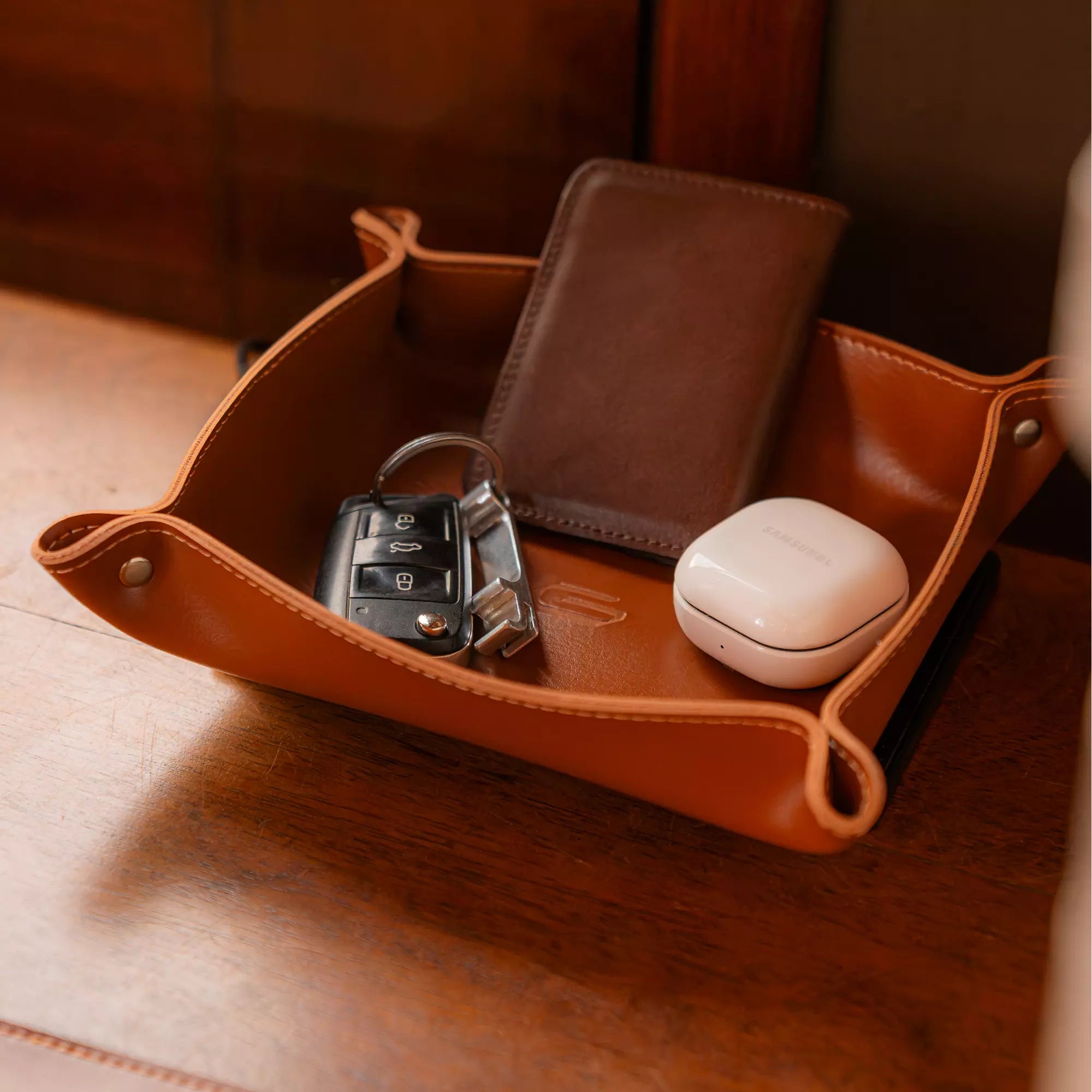 Porta-objetos Magnus