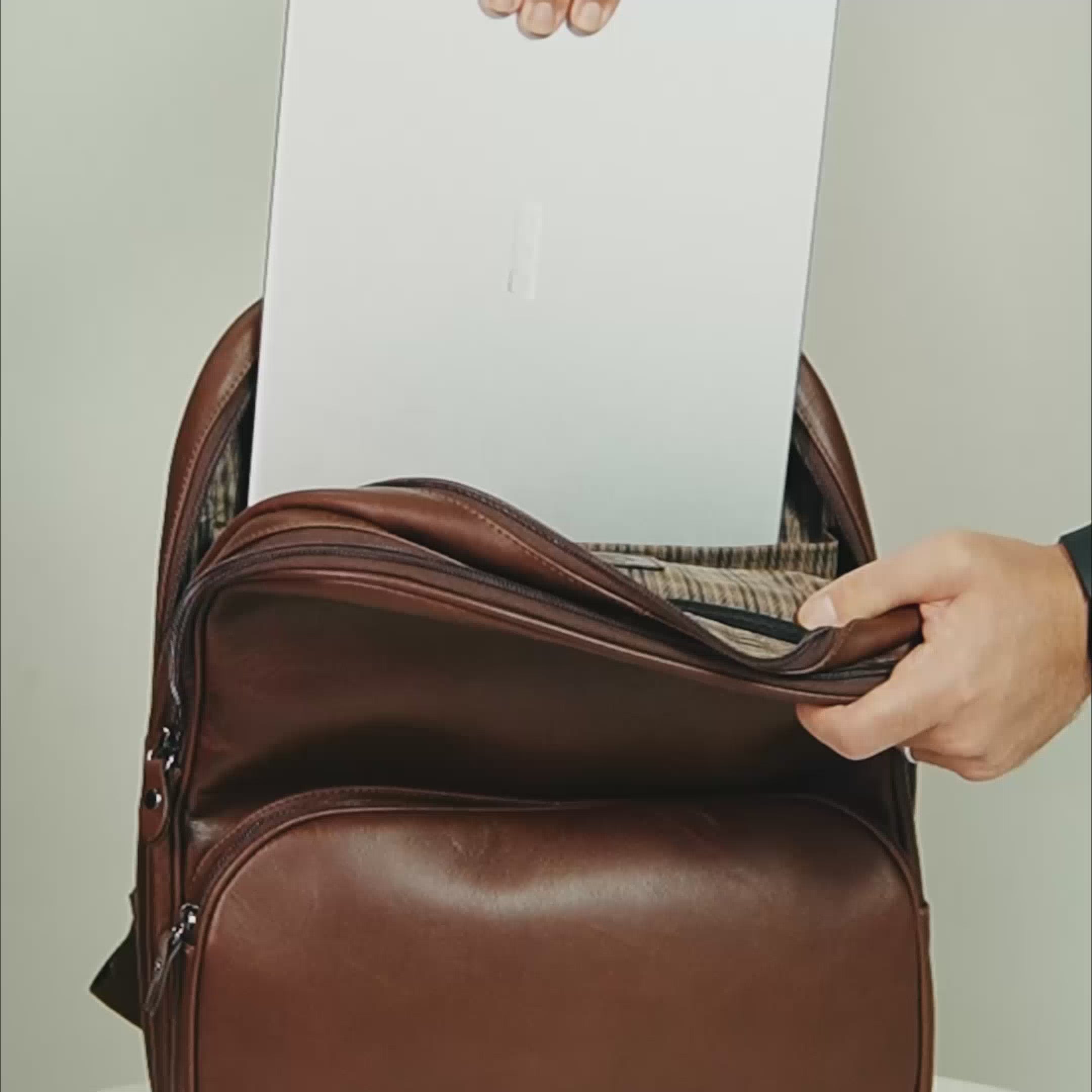 Mochila Giorgio em Couro Legítimo